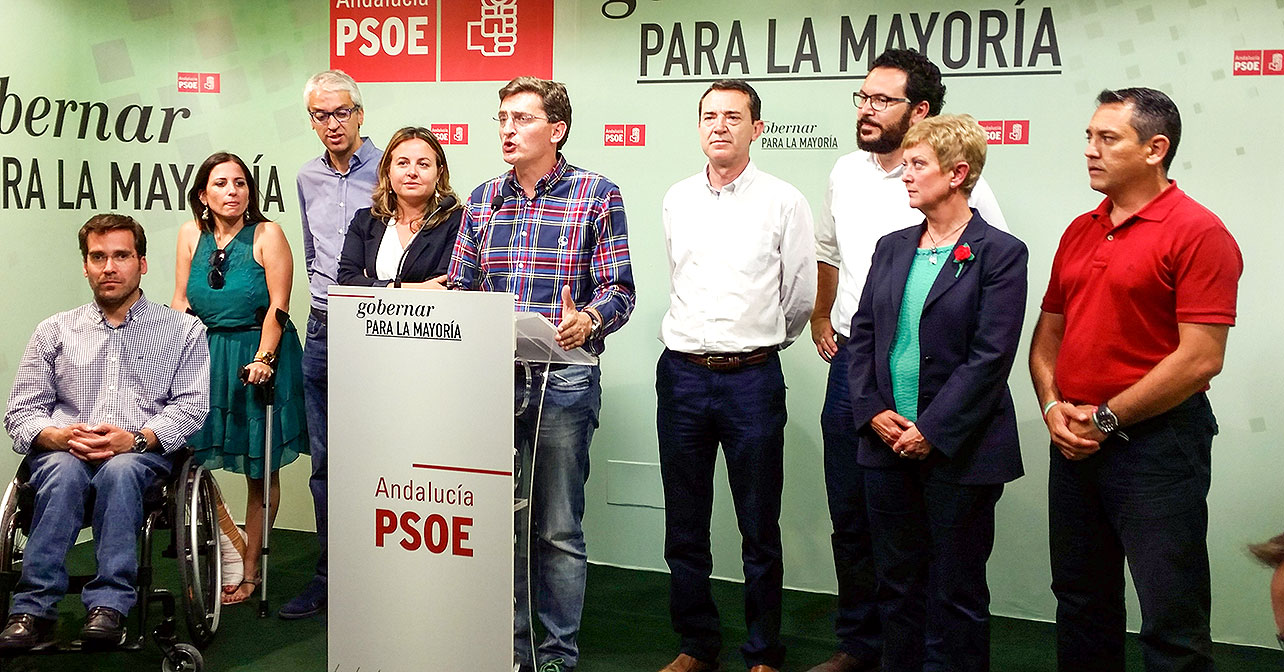 El secretario general del PSOE de Almería, José Luis Sánchez Teruel, que ha valorado los resultados obtenidos por el PSOE en la provincia