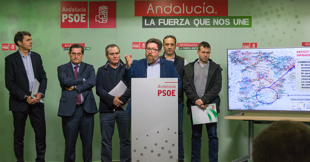 Rueda de prensa de representantes del PSOE de las tres provincias orientales de Andalucía para reclamar la línea eléctrica entre Vera y Baza