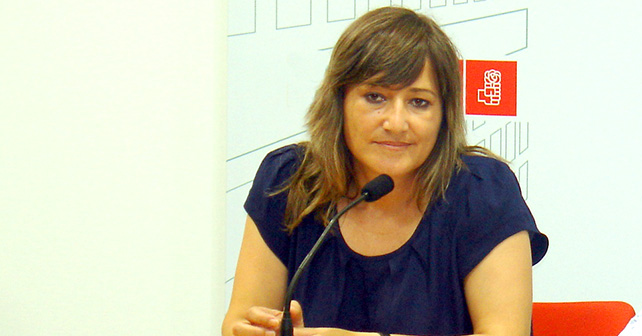Esperanza Pérez Felices, portavoz socialista y candidata del PSOE a la Alcaldía de Níjar