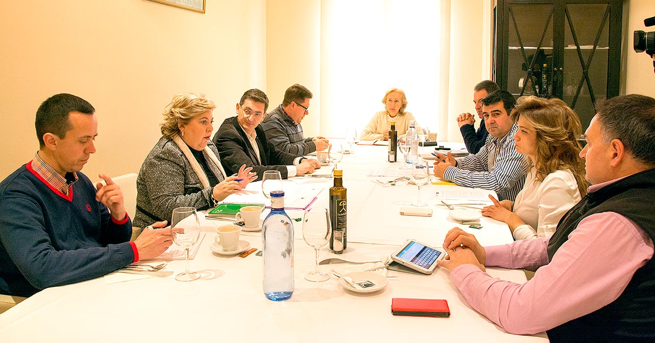 Encuentro en la capital con representantes de las organizaciones agrarias Coag y Upa