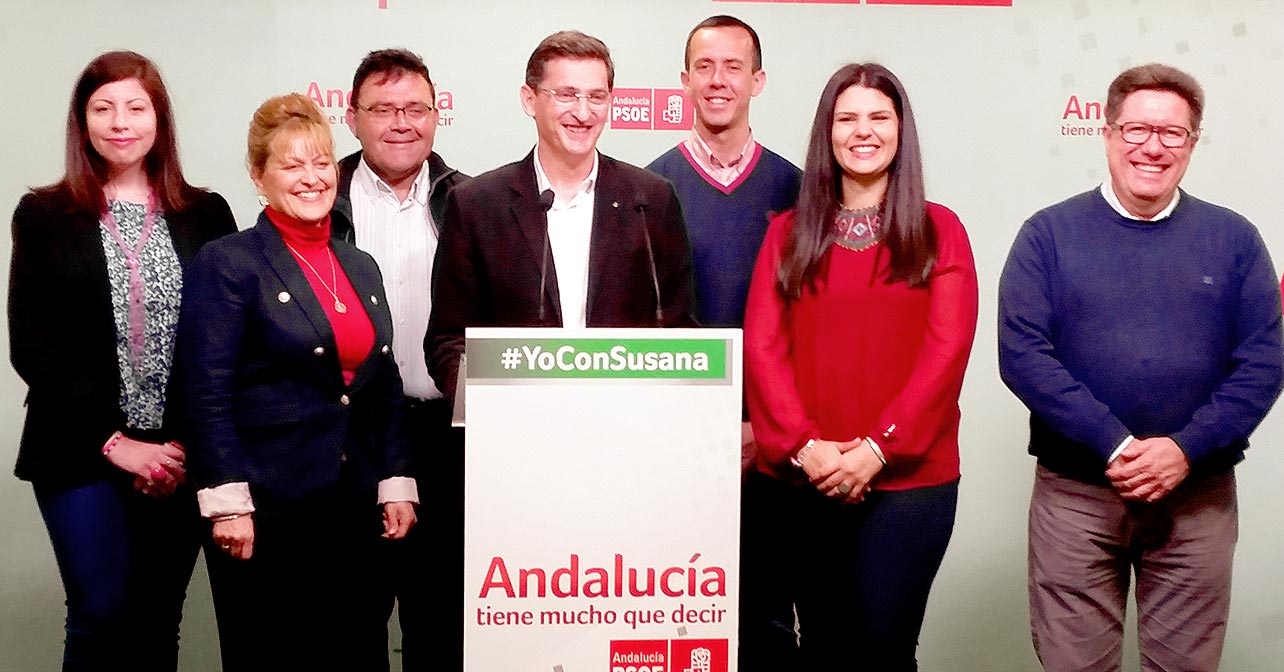 Balance de la campaña electoral realizado por el número 1 de la lista del PSOE de Almería al Parlamento de Andalucía y secretario general de los socialistas almerienses, José Luis Sánchez Teruel, acompañado por otros candidatos