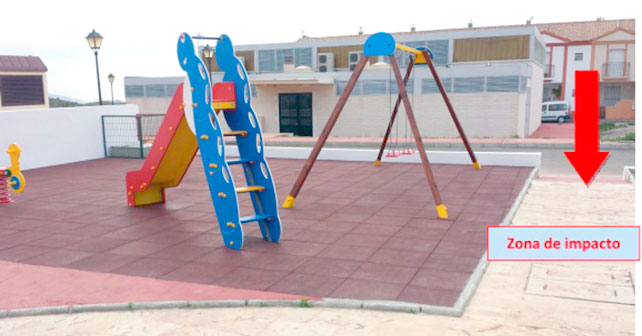 Parque infantil inaugurado en el Paraje del Margallo de Taberno, que incumple las medidas de seguridad obligatorias