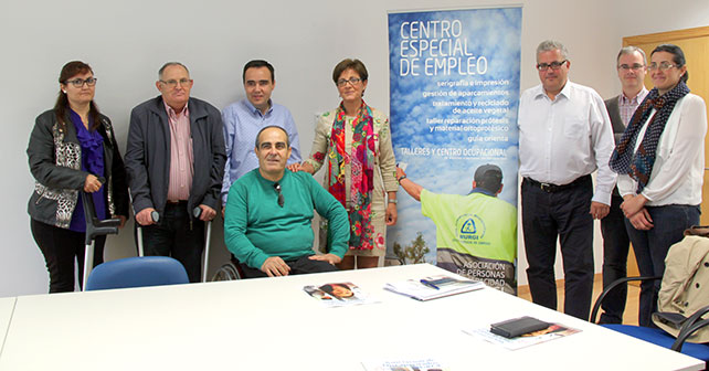 El PSOE de El Ejido se compromete con la inserción laboral de las personas con discapacidad