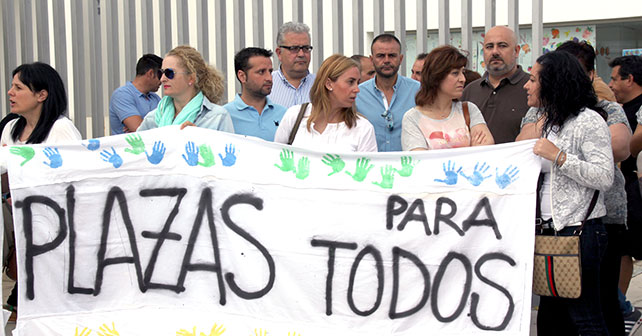 El PSOE de El Ejido se compromete a que ningún niño de Almerimar se quede sin plaza escolar