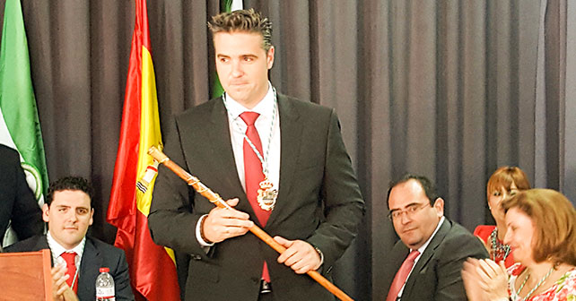 Toma de posesión del nuevo alcalde de Viator, Manuel Jesús Flores Malpica