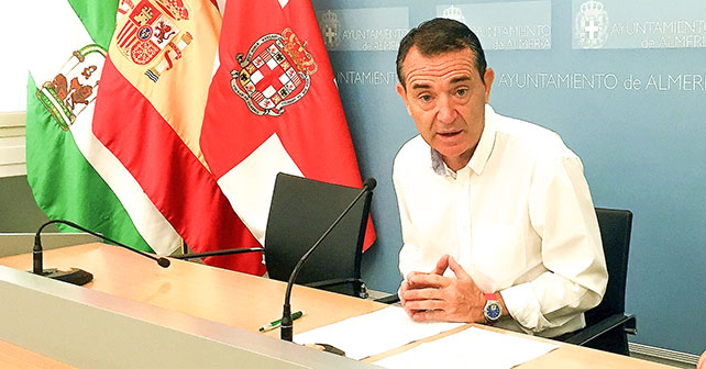 Juan Carlos Pérez Navas, portavoz del Grupo Municipal Socialista en el Ayuntamiento de Almería