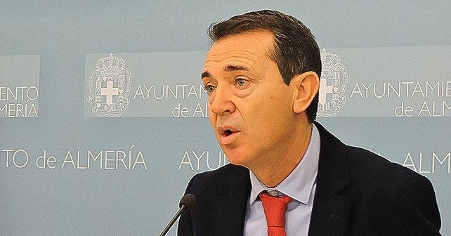 Juan Carlos Pérez Navas, portavoz del Grupo Municipal Socialista en el Ayuntamiento de Almería