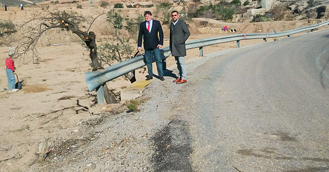 Visita a la carretera AL-7100 que ha realizado el portavoz del Grupo Socialista en la Diputación Provincial, Juan Antonio Lorenzo