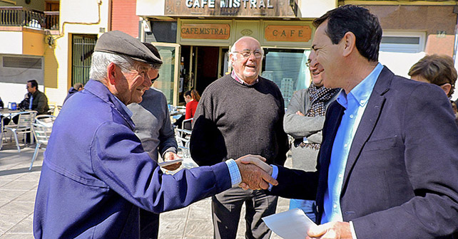 Visita a La Cañada del portavoz del PSOE en el Ayuntamiento de Almería, Juan Carlos Pérez Navas