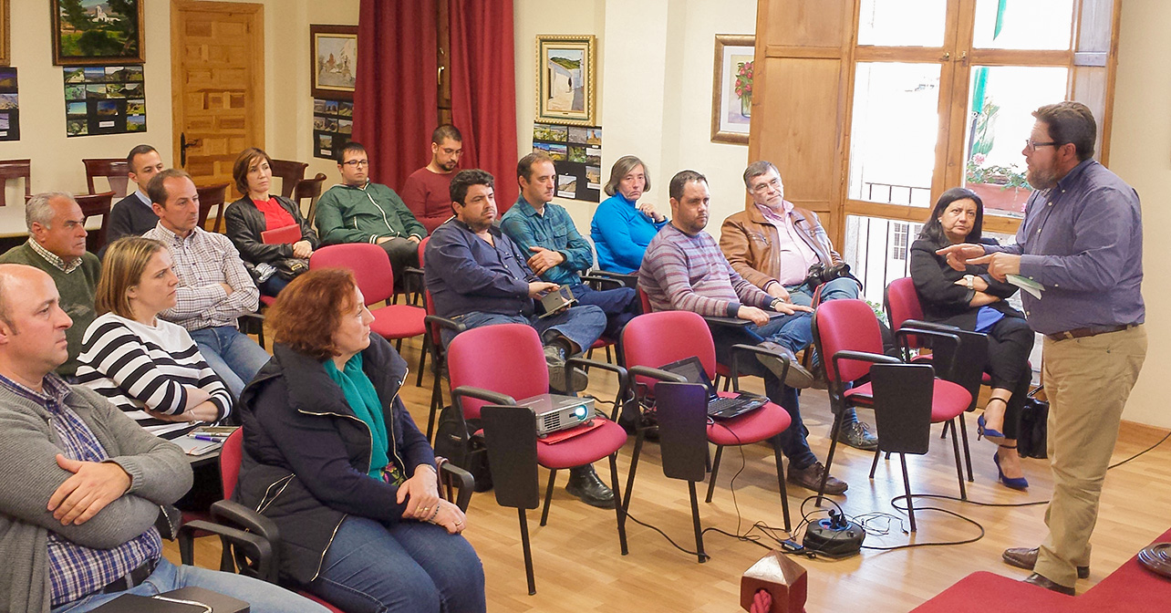 Acto en Abrucena sobre servicios sociales de la comarca del Río Nacimiento