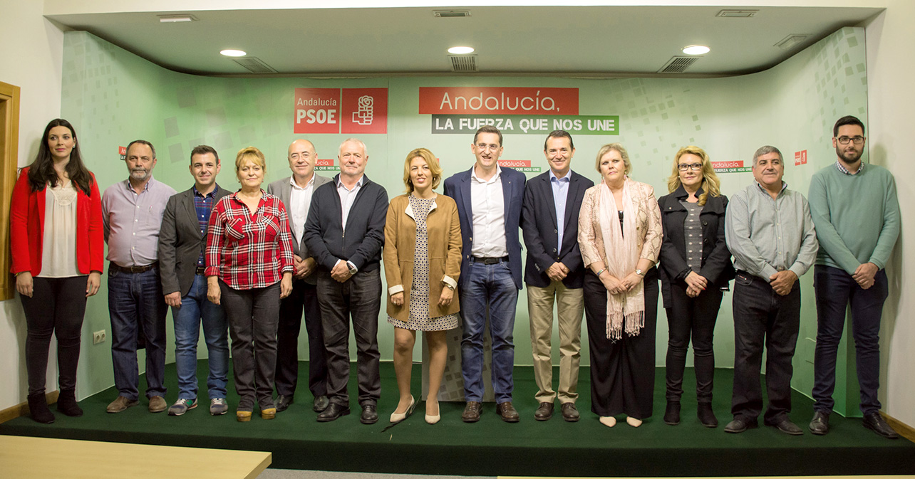 Rueda de prensa que ha ofrecido el secretario general del PSOE de Almería, José Luis Sánchez Teruel, para presentar a los candidatos socialistas al Congreso y el Senado