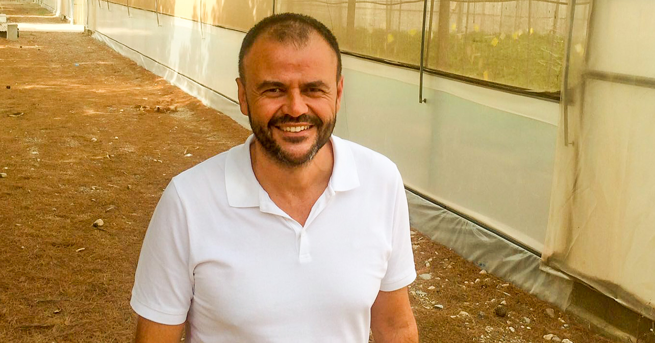 Juan Alberto Castillo Mena, en las instalaciones del laboratorio en el que trabaja