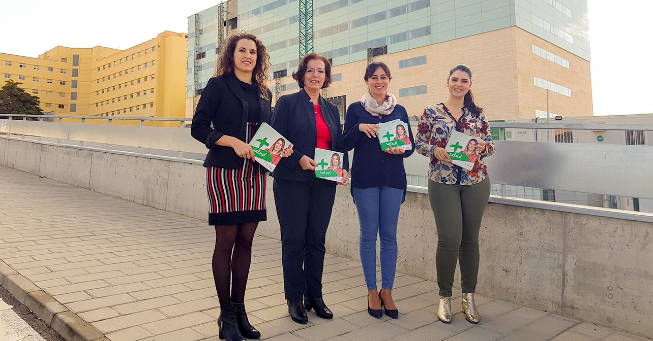 Las candidatas del PSOE de Almería al Parlamento de Andalucía, Eva Quintana, Gracia Fernández, Amelia Cantón y Noemí Cruz