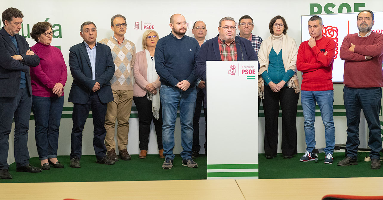 Rueda de prensa que ha ofrecido el PSOE sobre el regreso de Gabriel Amat a la Alcaldía de Roquetas de Mar