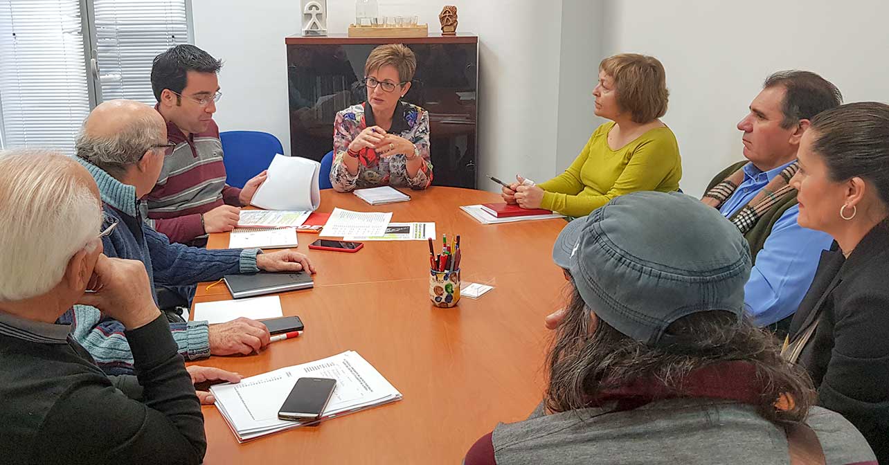 Reunión reciente del Grupo Municipal Socialista de Almería con la FAVA