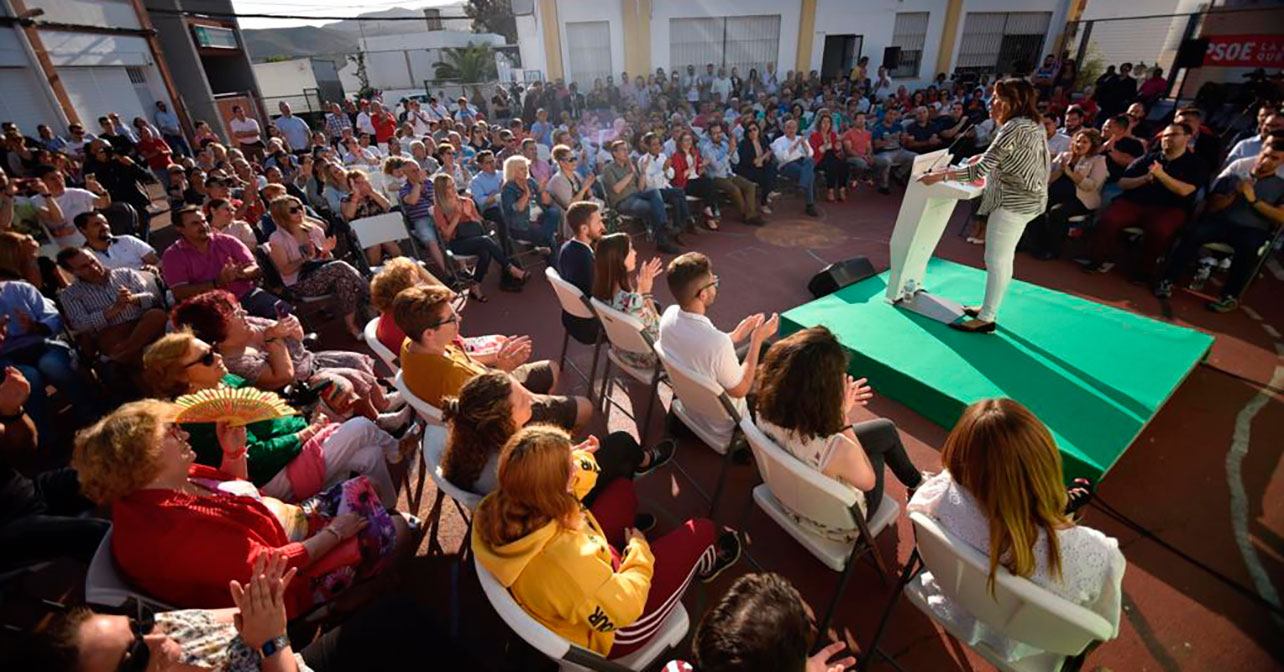 Susana Díaz en el acto público en Huércal de Almería