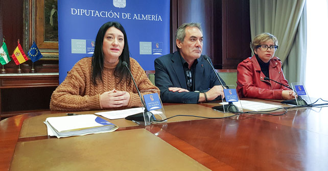 Los diputados provinciales del PSOE de Almería, Anabel Mateos, Marcelo López y Maribel Alarcón