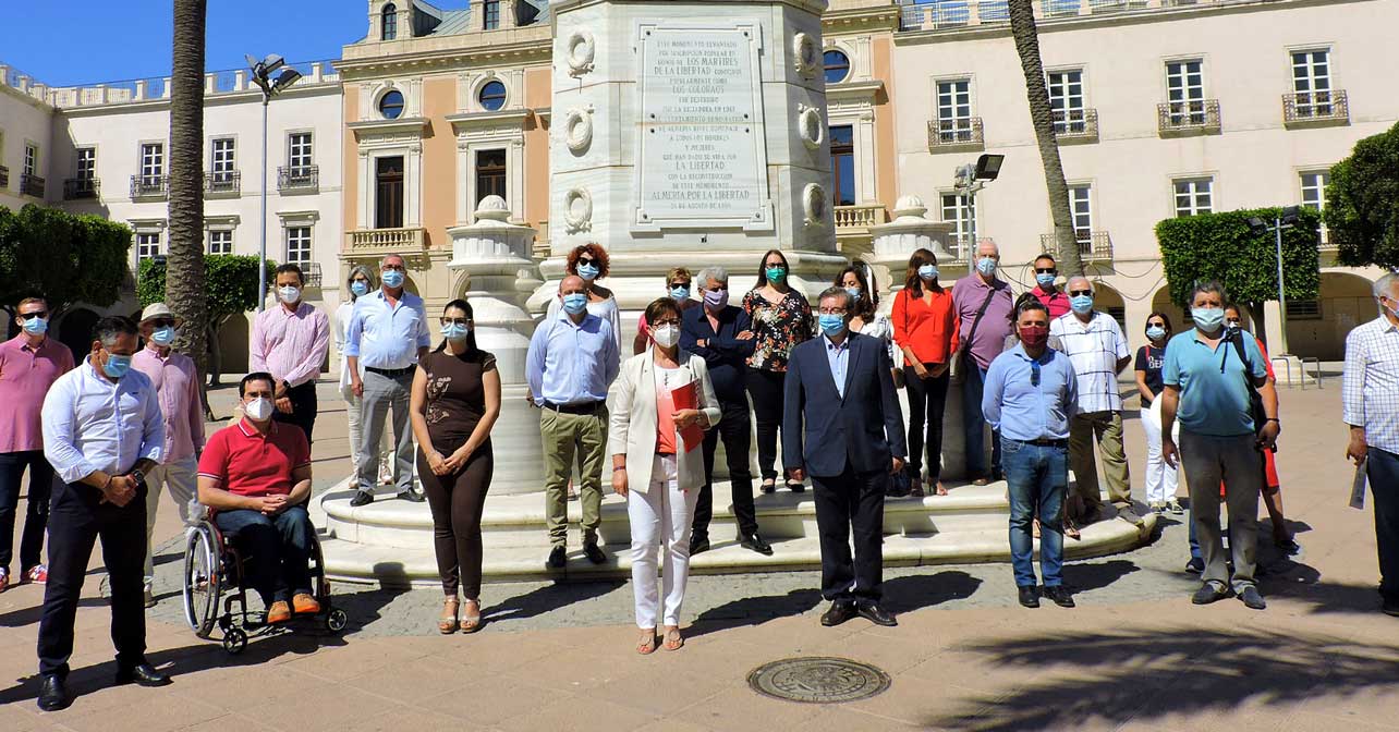 Foto-grupo-PSOE-Los-Coloraos