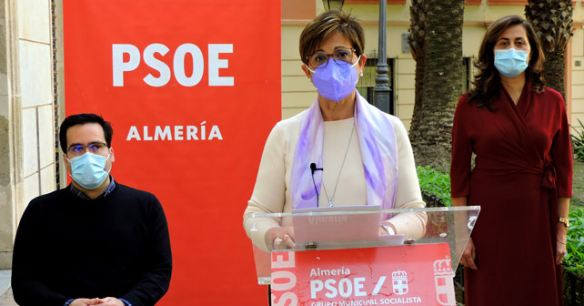 Pedro Díaz, Adriana Valverde y Carmen Aguilar