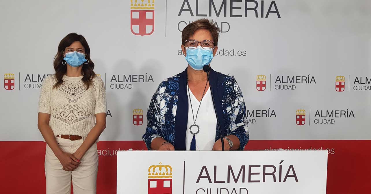 Adriana-Valverde-en-rueda-de-prensa