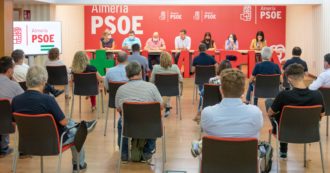 Reunión de constitución del grupo provincial de escucha activa del PSOE de Almería