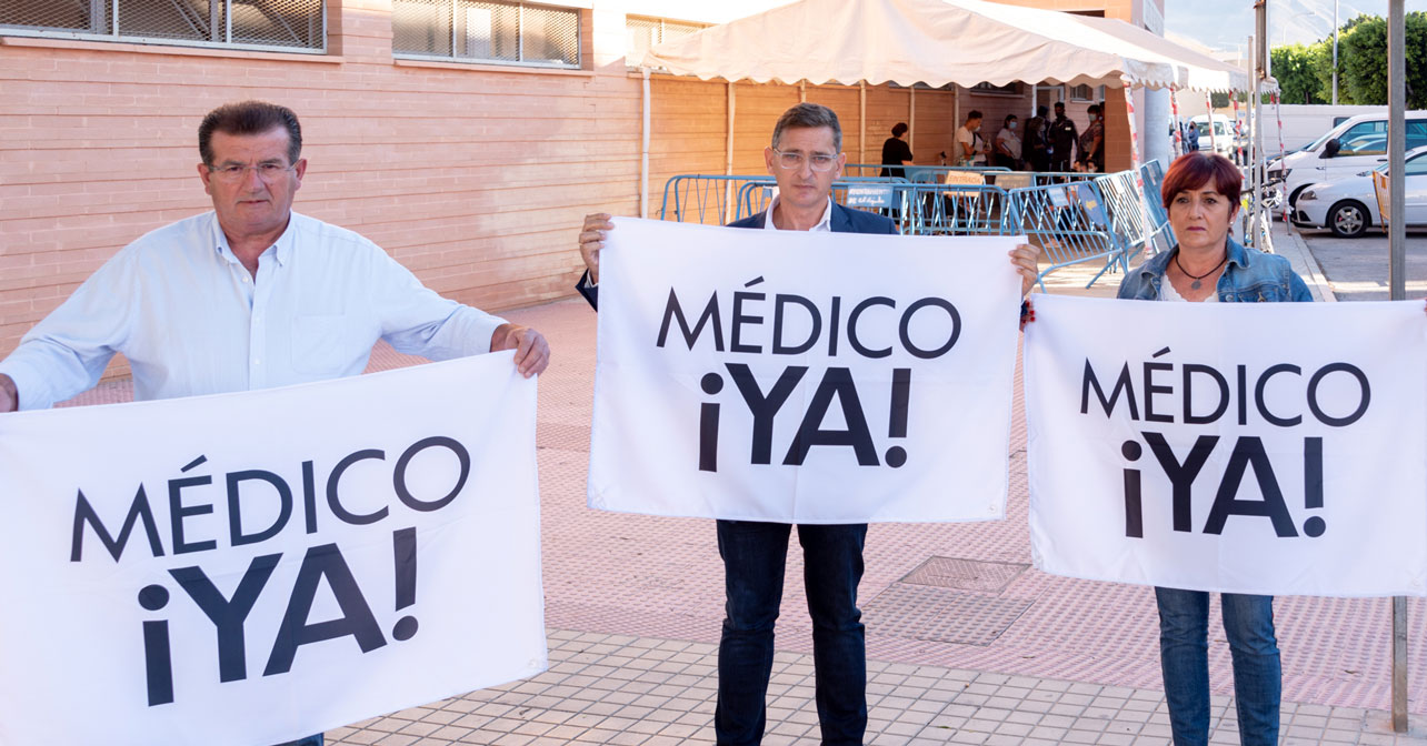 Los socialistas en la puerta de Ejido Norte