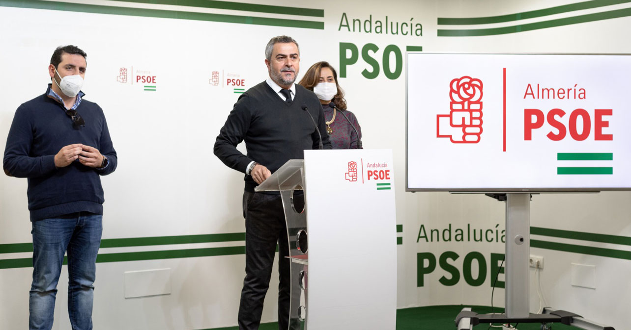 Ruíz del Real, Lorenzo Cazorla y Aguilar durante rueda de prensa
