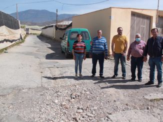 Los socialistas en la zona en el Camino La Farola de Tarambana