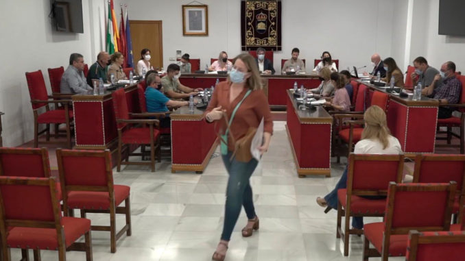 Pleno en el Ayuntamiento de Adra