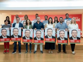 220602 Foto PSOE Pegada de carteles candidatura