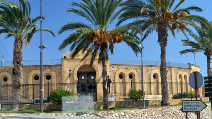 Plaza de toros de Vera