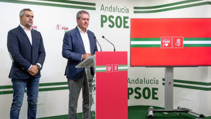 Juan Espadas y Juan Antonio Lorenzo en rueda de prensa