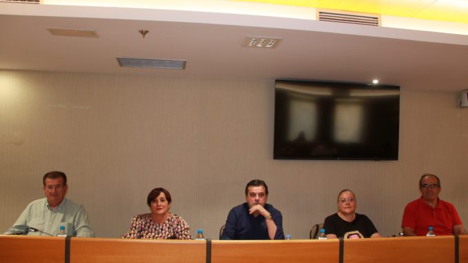 Los concejales del Grupo Municipal Socialista durante el pleno celebrado hoy