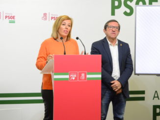 230130 Foto PSOE Sonia Ferrer Tesoro y Manuel Martínez Domene, en rueda de prensa