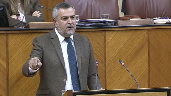 Juan Antonio Lorenzo en el Parlamento de Andalucía