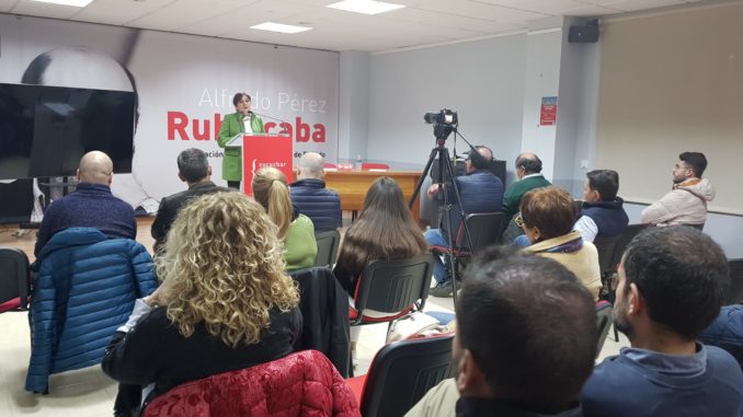 Intervención de Maribel Carrión, portavoz socialista y candidata a la Alcaldía de El Ejido en un acto en la agrupación local