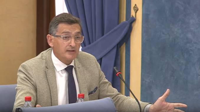 José Luis Sánchez Teruel, hoy, en la Comisión de Presidencia del Parlamento andaluz José Luis Sánchez Teruel, hoy, en la Comisión de Presidencia del Parlamento andaluz