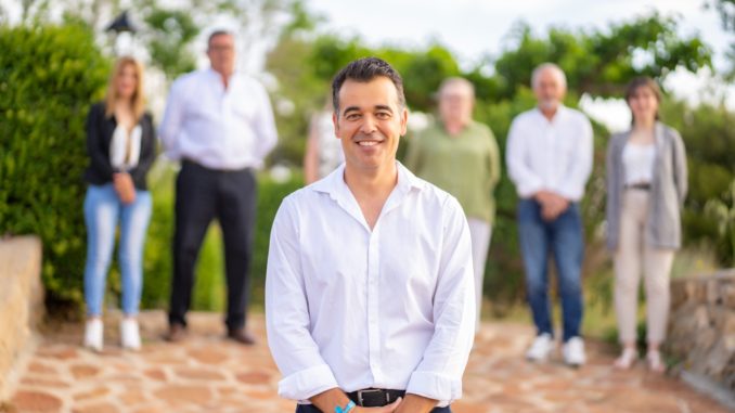 Andrés Reche Sola, candidato a la Alcaldía de Lúcar y miembros de su candidatura