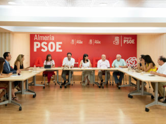Reunión de María González Veracruz con candidatos del PSOE de Almería a las Cortes Generales de 2023