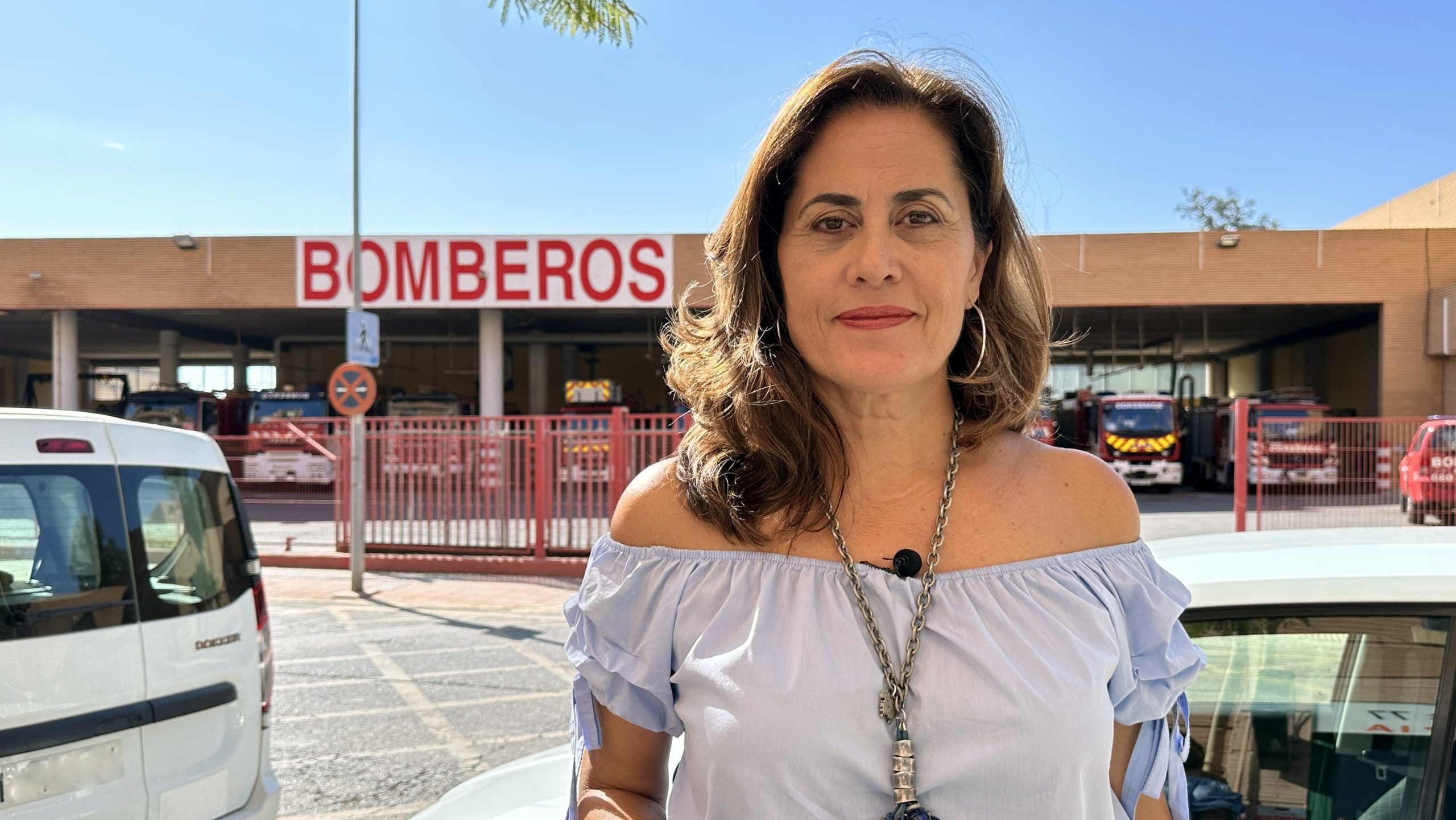 ALMERÍA. El PSOE exige a la alcaldesa que cumpla sus promesas a los bomberos y demuestre que le preocupa la seguridad de los almerienses