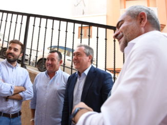 Visita de Juan Espadas a Macael