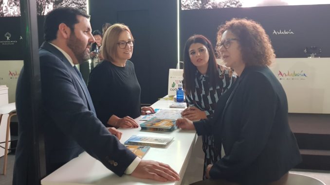 Juan Manuel Ruiz, Esperanza Pérez, Noemí Cruz y María López, en Fitur