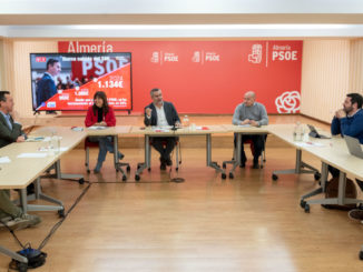 Juan Antonio Lorenzo preside la reunión de la Interparlamentaria del PSOE de Almería