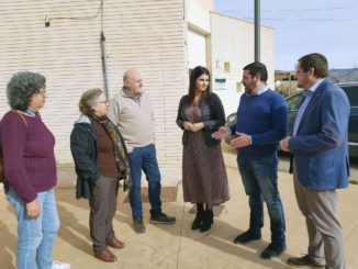 Juan Manuel Ruiz con diputados provinciales, alcaldes y alcaldesas de la comarca de Nacimiento