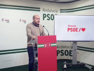 Antonio Martínez en rueda de prensa