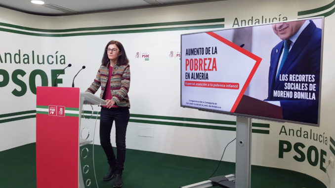 Pilar Navarro en rueda de prensa