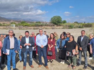 Juan Manuel Ruiz con alcaldes y concejales y concejalas del Bajo Andarax