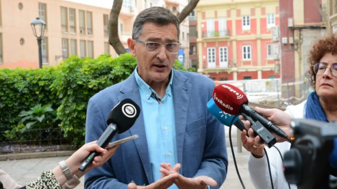 José Luis Sánchez Teruel realiza declaraciones a los medios