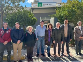 Mateo Hernández junto a alcaldes, alcaldesas y representantes del PSOE de la Comarca de Nacimiento