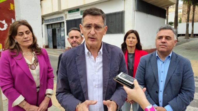Sánchez Teruel, concejales y concejalas socialistas de Almería Sánchez Teruel, concejales y concejalas socialistas de Almería